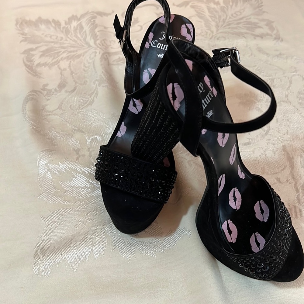 For Sale: 1 pair of Juicy Couture 5 1/2 inch heel and 2 inch platform Black sz 8